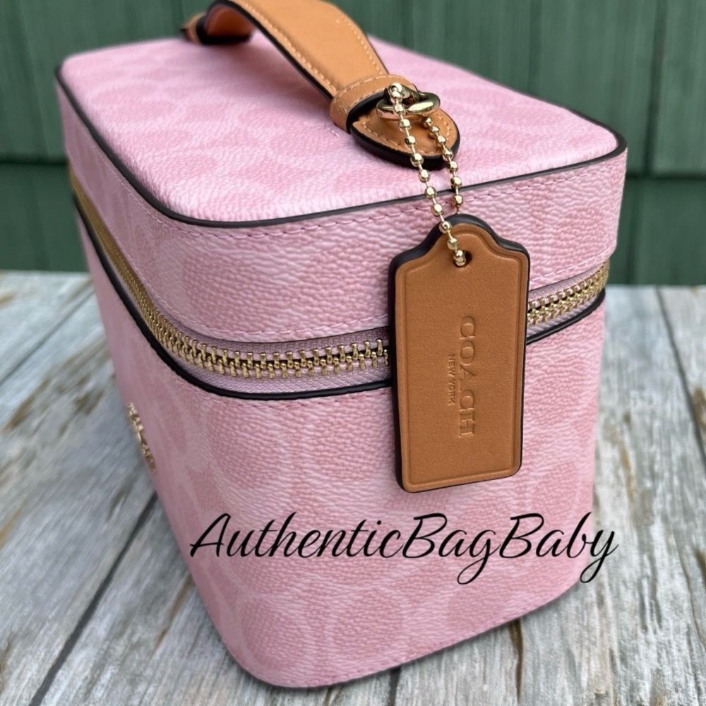 Coach Powder Pink Cosmetic Case In Signature Canvas Powder Pink Bag - Picture 3 of 9